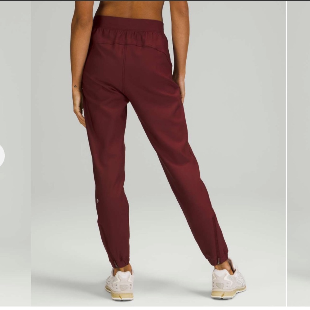 LULULEMON Adapted State High-Rise Jogger Red Merlot Gym Casual Walking W5DK5S 0